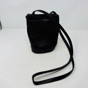 Vintage Genuine Leather Bucket Crossbody‎ Bag Black Made in Colombia Small